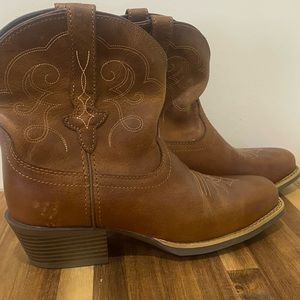 Justin Boots, New